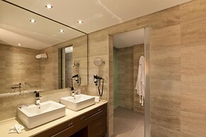 Boutique 5 Hotel & Spa - Adults Only