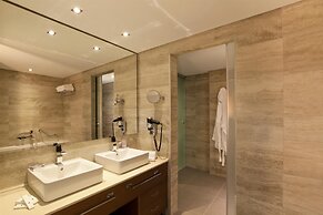 Boutique 5 Hotel & Spa - Adults Only