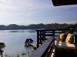 Gaya Island Resort