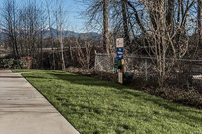 Candlewood Suites Burlington South by IHG