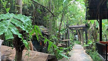 Petit Villa Boutique & Spa