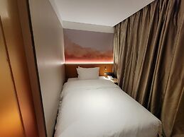 Baiyun City Hotel