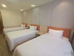 Baiyun City Hotel
