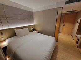 Baiyun City Hotel