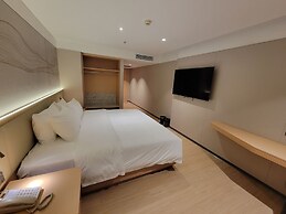Baiyun City Hotel