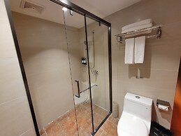 Baiyun City Hotel