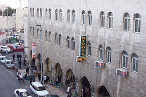 Rivoli Hotel