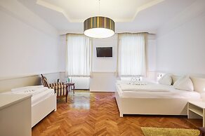 EKONO by Leva Hotel Strasser