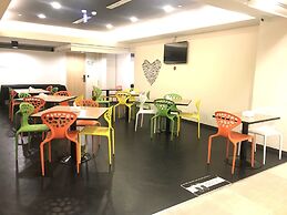 Single inn kaohsiung Lisen Hostel