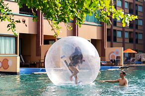 Novotel Phuket Vintage Park