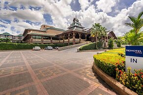 Novotel Phuket Vintage Park