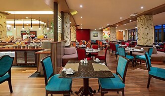 Novotel Phuket Vintage Park