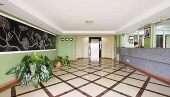 Afrique Suites Hotel