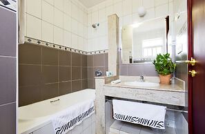 Afrique Suites Hotel