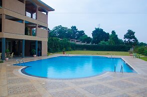 Afrique Suites Hotel