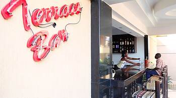 Afrique Suites Hotel