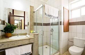 Afrique Suites Hotel