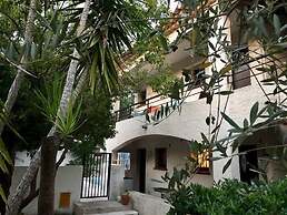 Motel Capsol