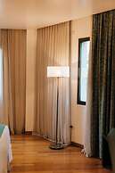 Hotel Plaza Central Canning