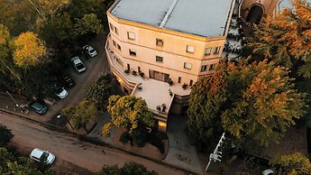 Hotel Plaza Central Canning