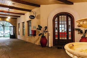 Hotel Plaza Central Canning