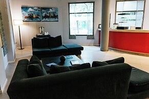 Hotel Plaza Central Canning