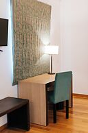 Hotel Plaza Central Canning