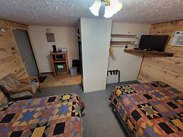 Hulett Motel