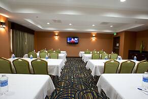 Holiday Inn Express & Suites Morrilton by IHG