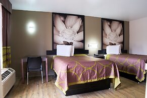 Super 8 by Wyndham Garysburg/Roanoke Rapids