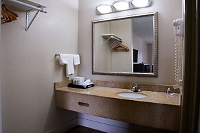 Super 8 by Wyndham Garysburg/Roanoke Rapids