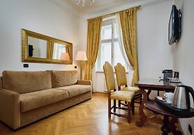 Charles Bridge Palace