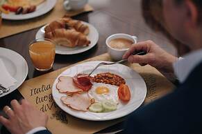 Charles Bridge Palace