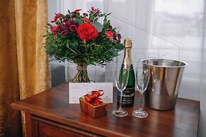 Charles Bridge Palace