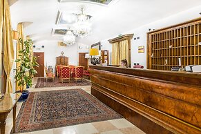 Charles Bridge Palace