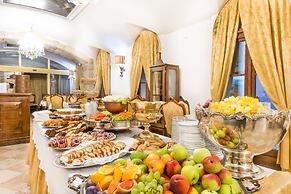 Charles Bridge Palace