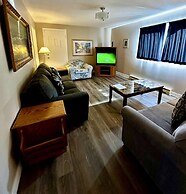 Whale's Tail Guest Suites