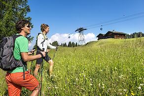 ABINEA Dolomiti Romantic Spa Hotel