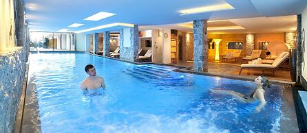 ABINEA Dolomiti Romantic Spa Hotel