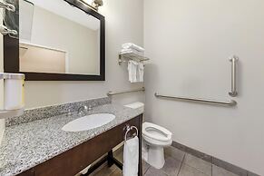 Best Western Plus Sand Bass Inn & Suites