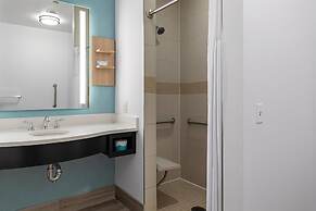 Hilton Garden Inn Auburn