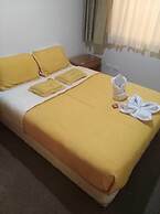 Hotel Casa La Riviera