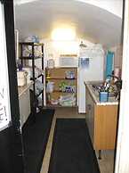 Central Hotel - Hostel