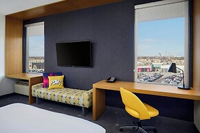 Aloft Vaughan Mills