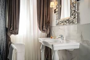 Albergo Rossini 1936 Small & Charming