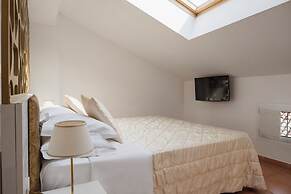 Albergo Rossini 1936 Small & Charming