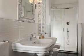 Albergo Rossini 1936 Small & Charming