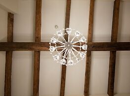 Albergo Rossini 1936 Small & Charming