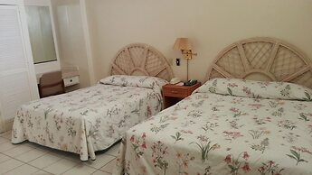 Summer Holiday Hotel