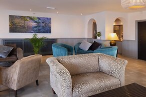 The Pines Hotel